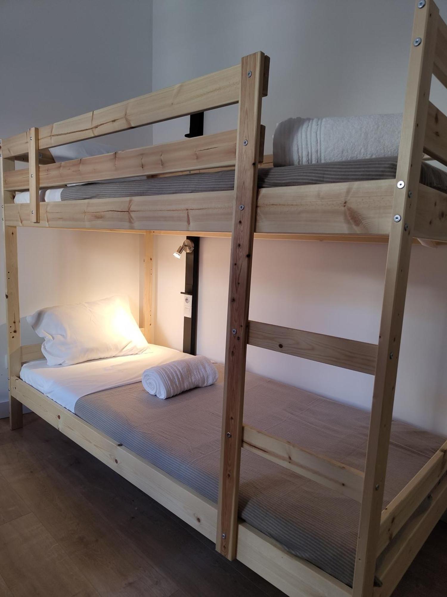 Urbe Sanchina - Hostel & Suites غوآردا المظهر الخارجي الصورة